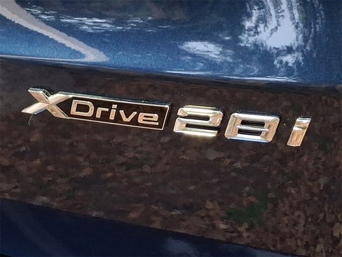 Used 2025 BMW X1 xDrive28i w/ Technology Package image 29