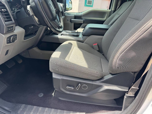 Used 2017 Ford F150 XLT w/ Equipment Group 302A Luxury image 6