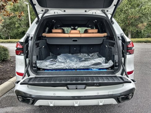 New 2026 BMW X5 xDrive50e w/ M Sport Package image 28