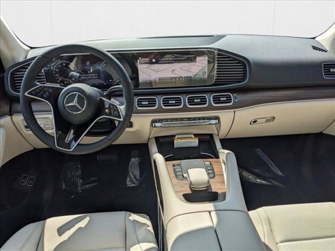 New 2026 Mercedes-Benz GLE 450e 4MATIC image 17