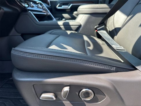 New 2025 GMC Sierra 2500 Denali w/ Denali Reserve Package image 10