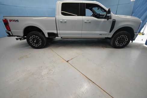 New 2025 Ford F250 Platinum image 36