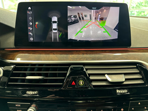 Used 2019 BMW 540i xDrive image 38