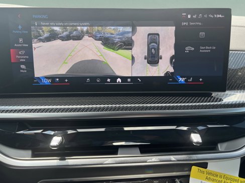 New 2026 BMW X7 M60i image 16
