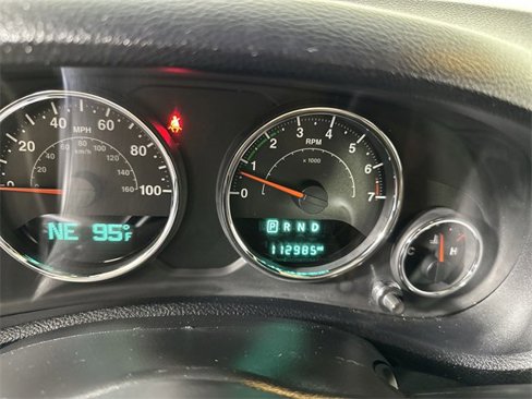 Used 2017 Jeep Wrangler Unlimited Sahara w/ Connectivity Group image 12