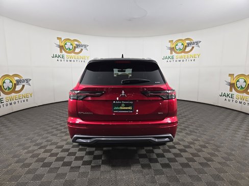 New 2025 Mitsubishi Outlander SEL image 6
