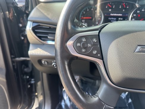 Used 2021 Chevrolet Traverse RS image 24