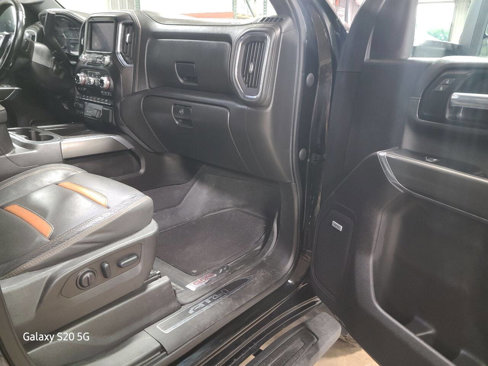 Used 2023 GMC Sierra 2500 AT4 w/ AT4 Preferred Package image 21