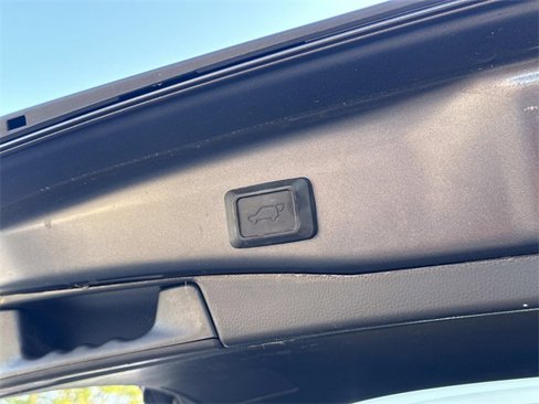 Used 2023 Toyota RAV4 XLE w/ Convenience Package image 17