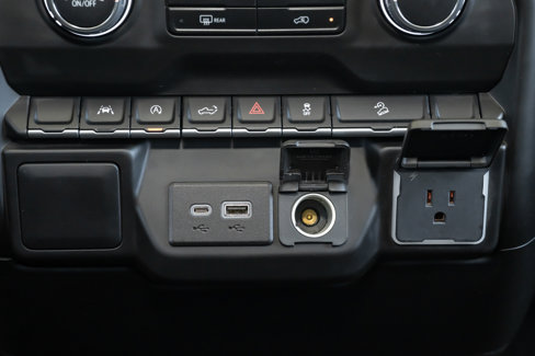 Used 2023 Chevrolet Silverado 1500 Custom Trail Boss w/ LPO, Dark Essentials Package image 36