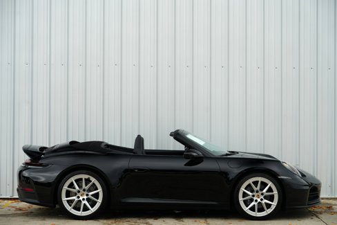 Used 2025 Porsche 911 Carrera image 49