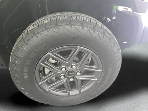 Used 2025 Jeep Wrangler Sport S image 32