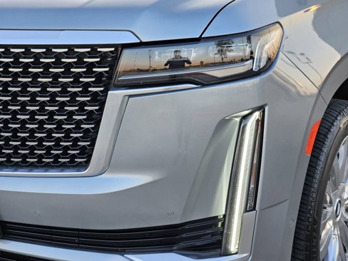 Certified 2024 Cadillac Escalade Premium Luxury image 10