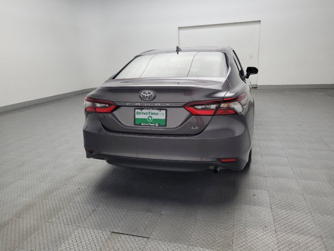 Used 2021 Toyota Camry LE image 7