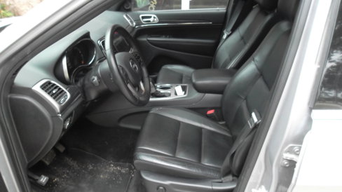 Used 2019 Jeep Grand Cherokee Limited image 16