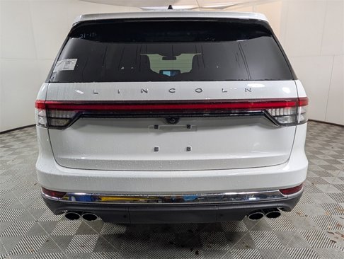 New 2025 Lincoln Aviator Reserve image 9