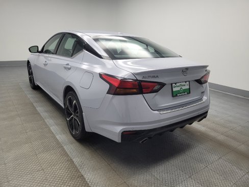 Used 2023 Nissan Altima 2.5 SR image 5