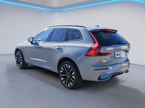 New 2026 Volvo XC60 B5 Ultra w/ Protection Package Premier image 4