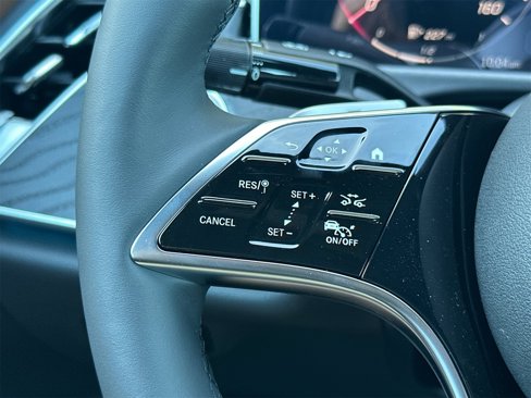 New 2026 Mercedes-Benz E 350 4MATIC Sedan image 26