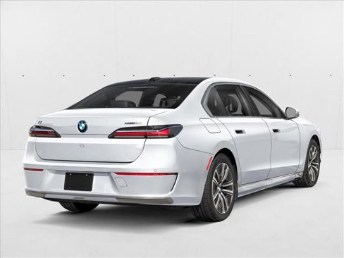 New 2026 BMW i7 eDrive50 w/ M Sport Package image 2