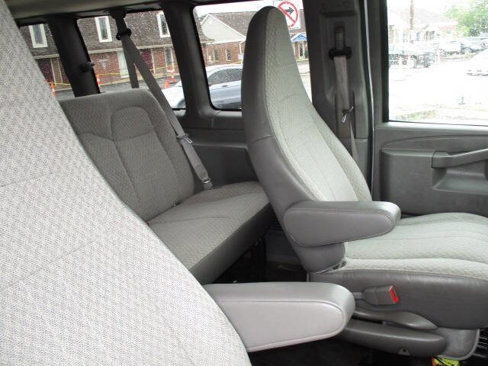 Used 2016 Chevrolet Express 2500 LS image 14