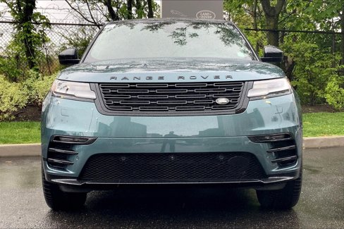 New 2026 Land Rover Range Rover Velar Dynamic SE image 3