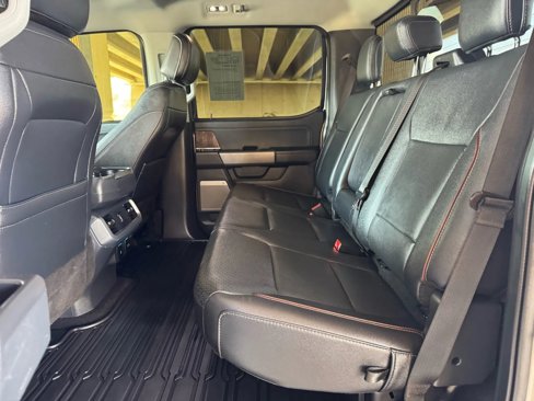 Used 2022 Ford F150 Lariat image 19