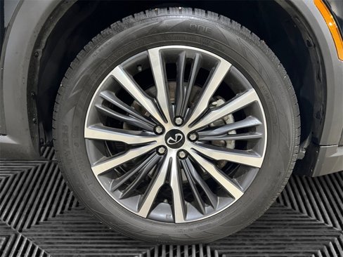 Used 2024 INFINITI QX60 Sensory image 12