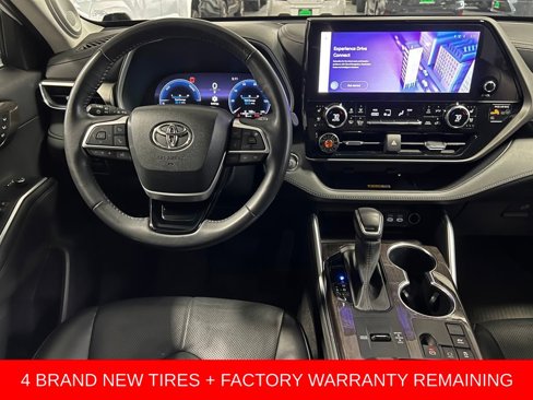Used 2023 Toyota Highlander Limited image 36