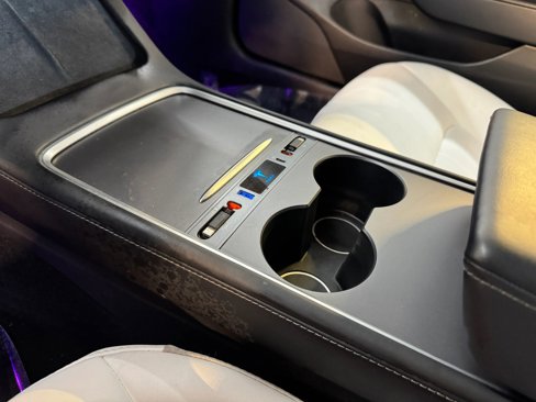 Used 2021 Tesla Model 3 Long Range image 18