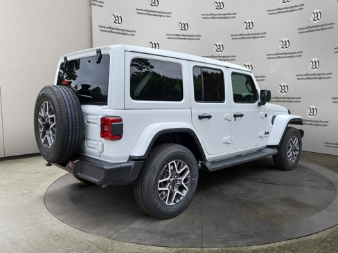 New 2025 Jeep Wrangler Sahara image 5