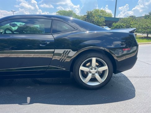 Used 2010 Chevrolet Camaro LS image 17