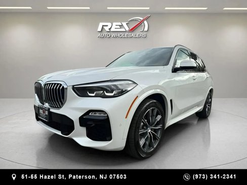 Used 2021 BMW X5 xDrive40i w/ M Sport Package image 1