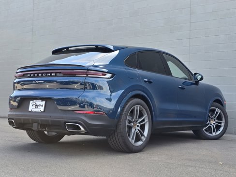 New 2025 Porsche Cayenne Coupe image 9