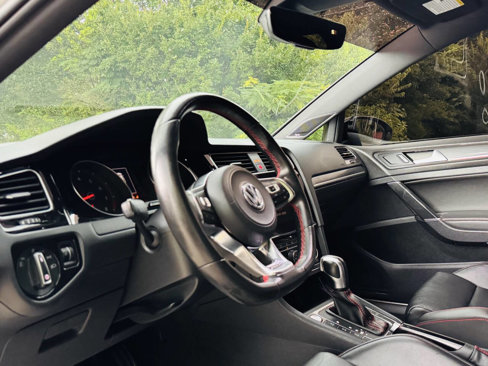 Used 2021 Volkswagen GTI Autobahn image 10