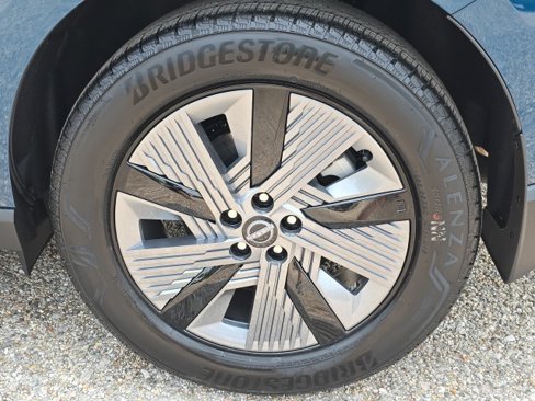 New 2025 Nissan Murano SL image 9