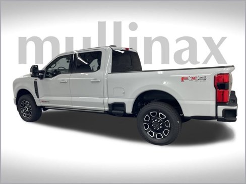 New 2026 Ford F250 Platinum image 11