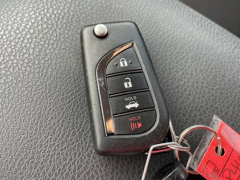 Certified 2024 Toyota Camry LE image 22