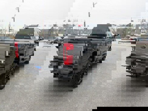 New 2025 Ford F250 XLT w/ Black Appearance Package image 5