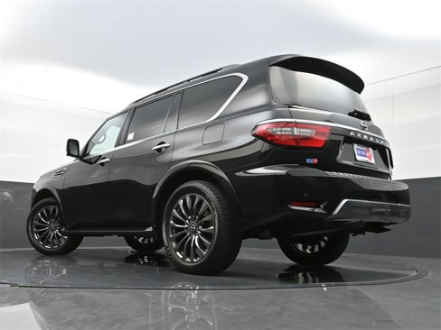 Used 2024 Nissan Armada Platinum w/ Captain's Chairs Package image 33