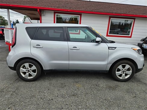 Used 2018 Kia Soul image 2