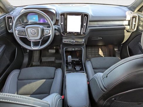 Used 2023 Volvo XC40 Recharge Ultimate w/ Protection Package Premier image 14