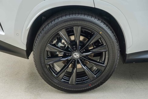 New 2026 Lexus NX 350h F Sport image 12