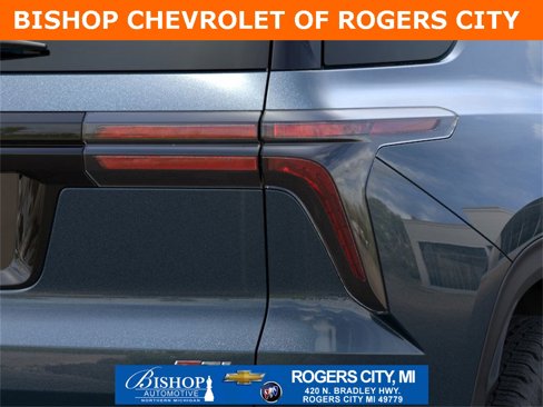New 2026 Chevrolet Traverse Z71 w/ Driver Confidence Package image 12