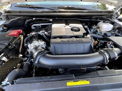 Certified 2025 Nissan Frontier SV image 28