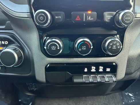 Used 2025 RAM 1500 Tradesman image 21