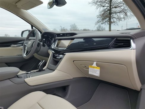 New 2025 Cadillac XT6 Premium Luxury image 30