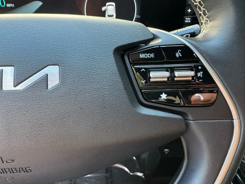 Used 2023 Kia EV6 GT-Line w/ GT-Line Suede Seat Package image 31
