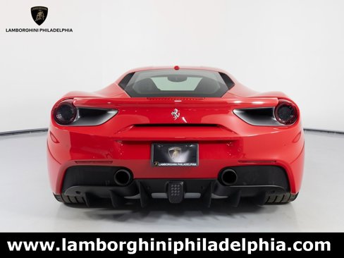 Used 2018 Ferrari 488 GTB image 6