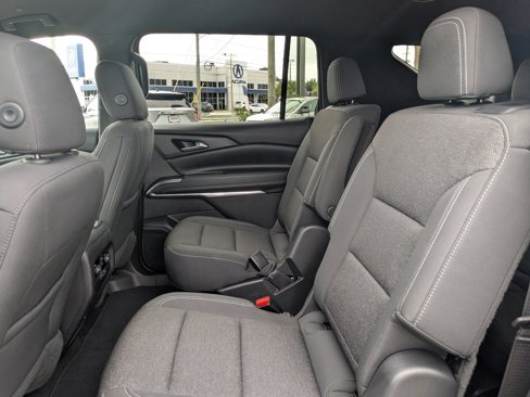 Certified 2024 Chevrolet Traverse LT image 15